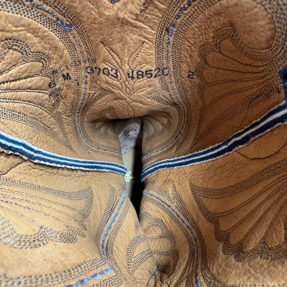 Vintage Larry Mahan Tan and Navy Cowboy Boots - Picture 11 of 11